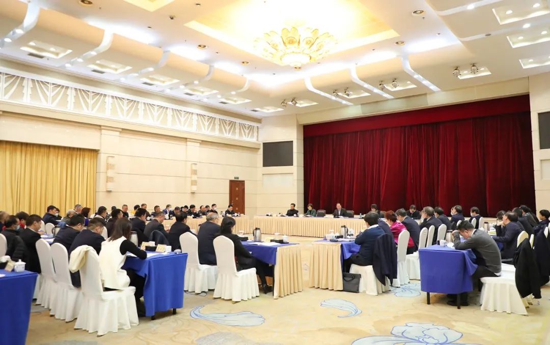 毛偉明省長出席全省民營企業(yè)家座談會(huì)，湘江電纜董事長侯少斌應(yīng)邀參加