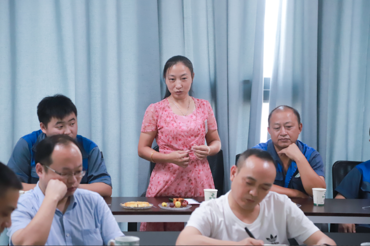 情滿中秋，共話未來。湘江電纜工會(huì)舉行中秋茶話會(huì)